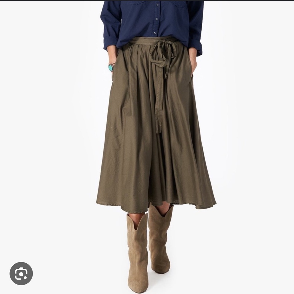 XiRENA Olive Midi Skirt